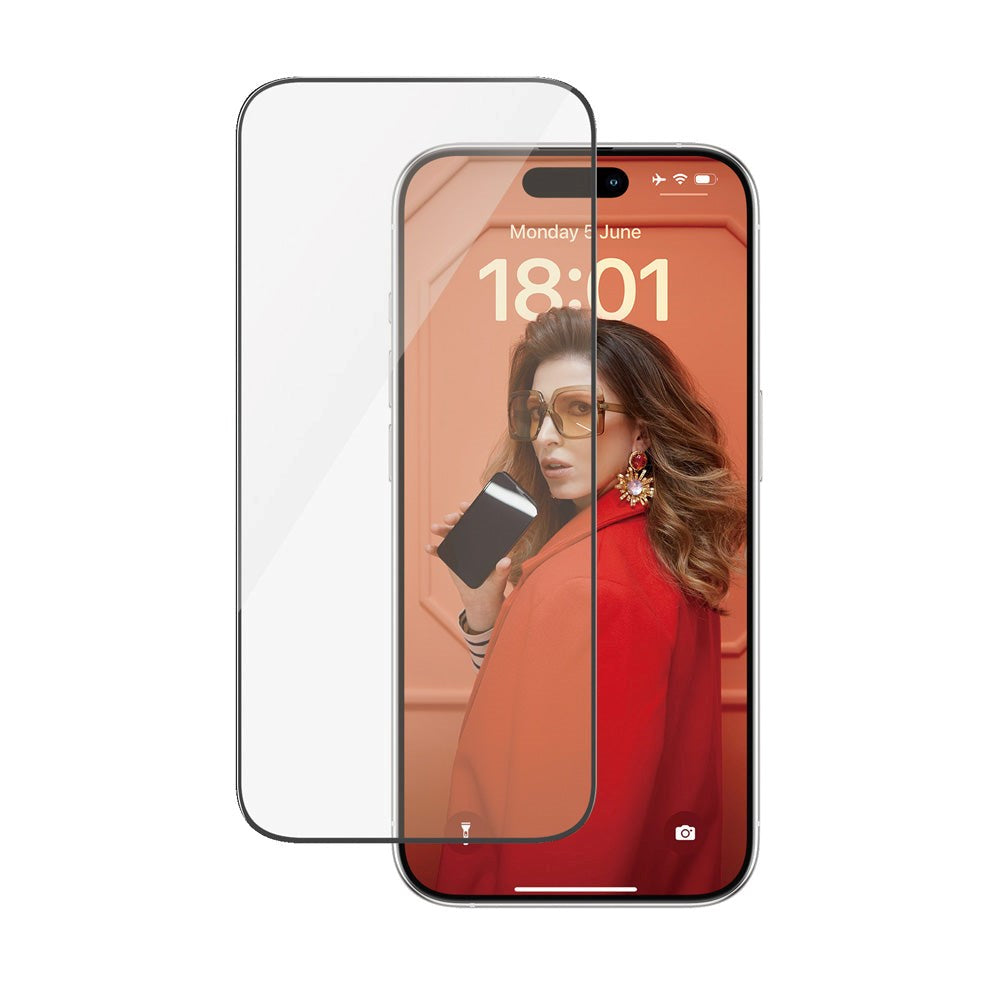 iPhone 15 Pro PanzerGlass Ultra Wide Fit Screen Protector w. EasyAligner - Diamond Strength - Transparent