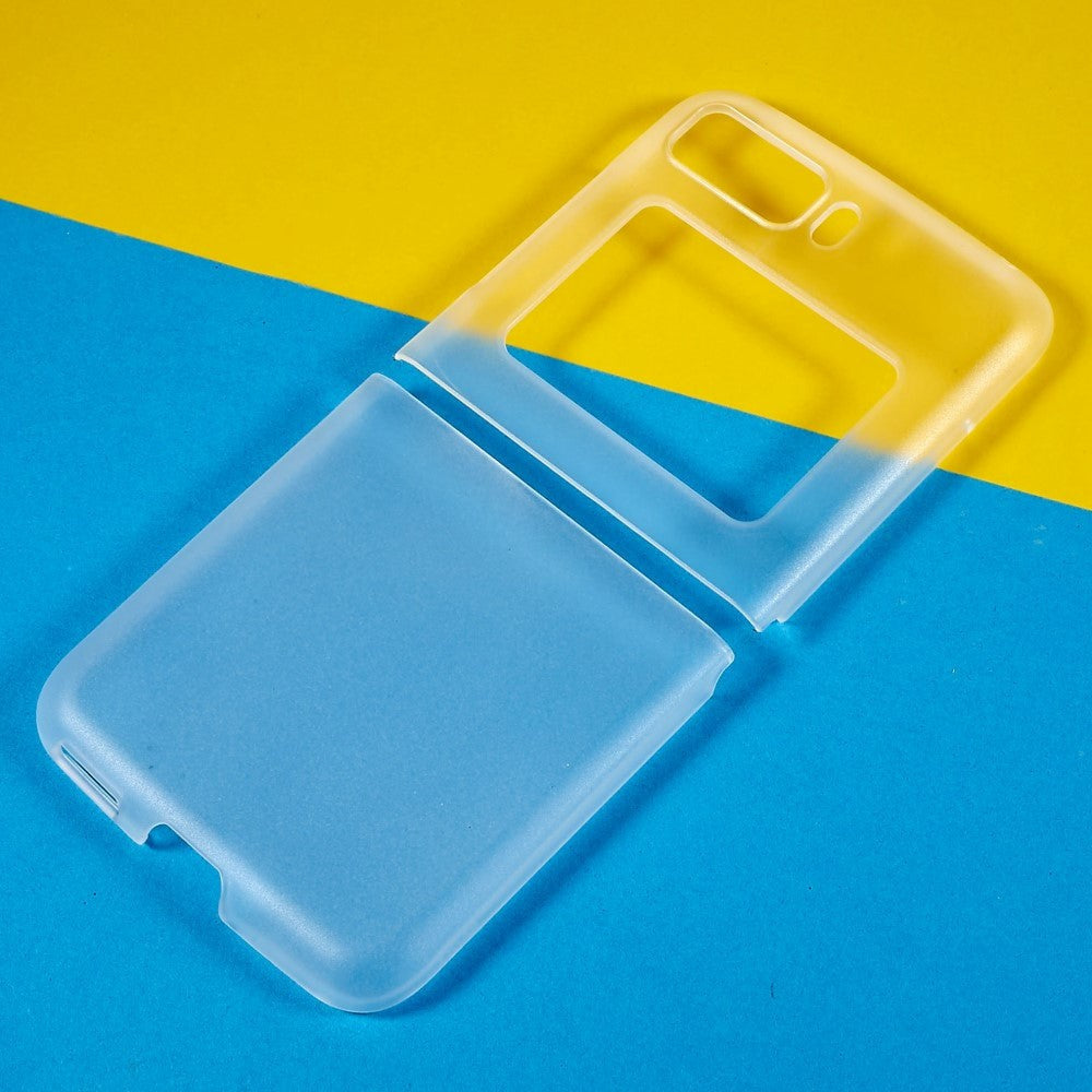 Motorola Razr 2022 Hard Plastic Case - Matte Transparent