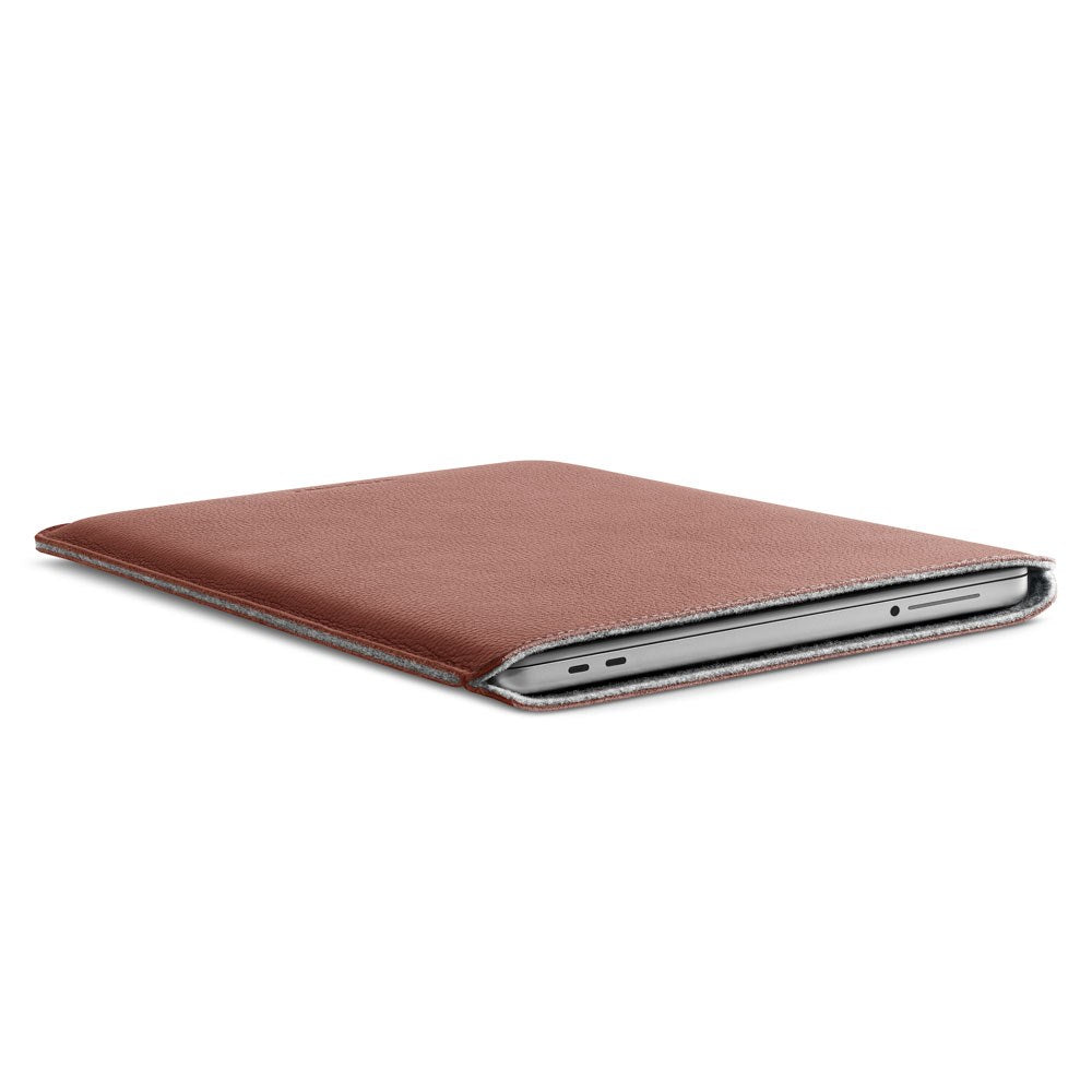 MacBook Neo 13 A18 Pro (2026) Woolnut Leather Sleeve - Brown