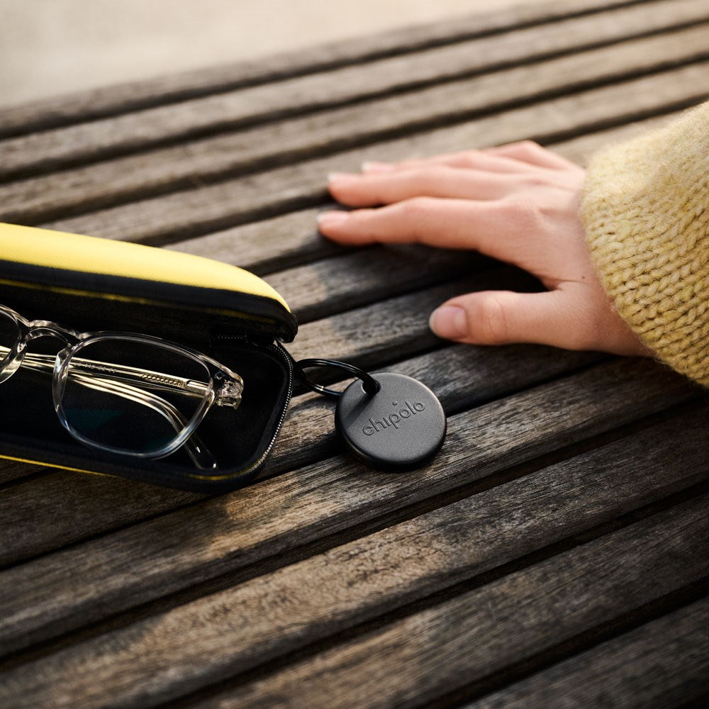 Chipolo POP Bluetooth GPS Tracker - Compatible with Apple Find My & Google's Find My Device - 4 Pcs. - Black