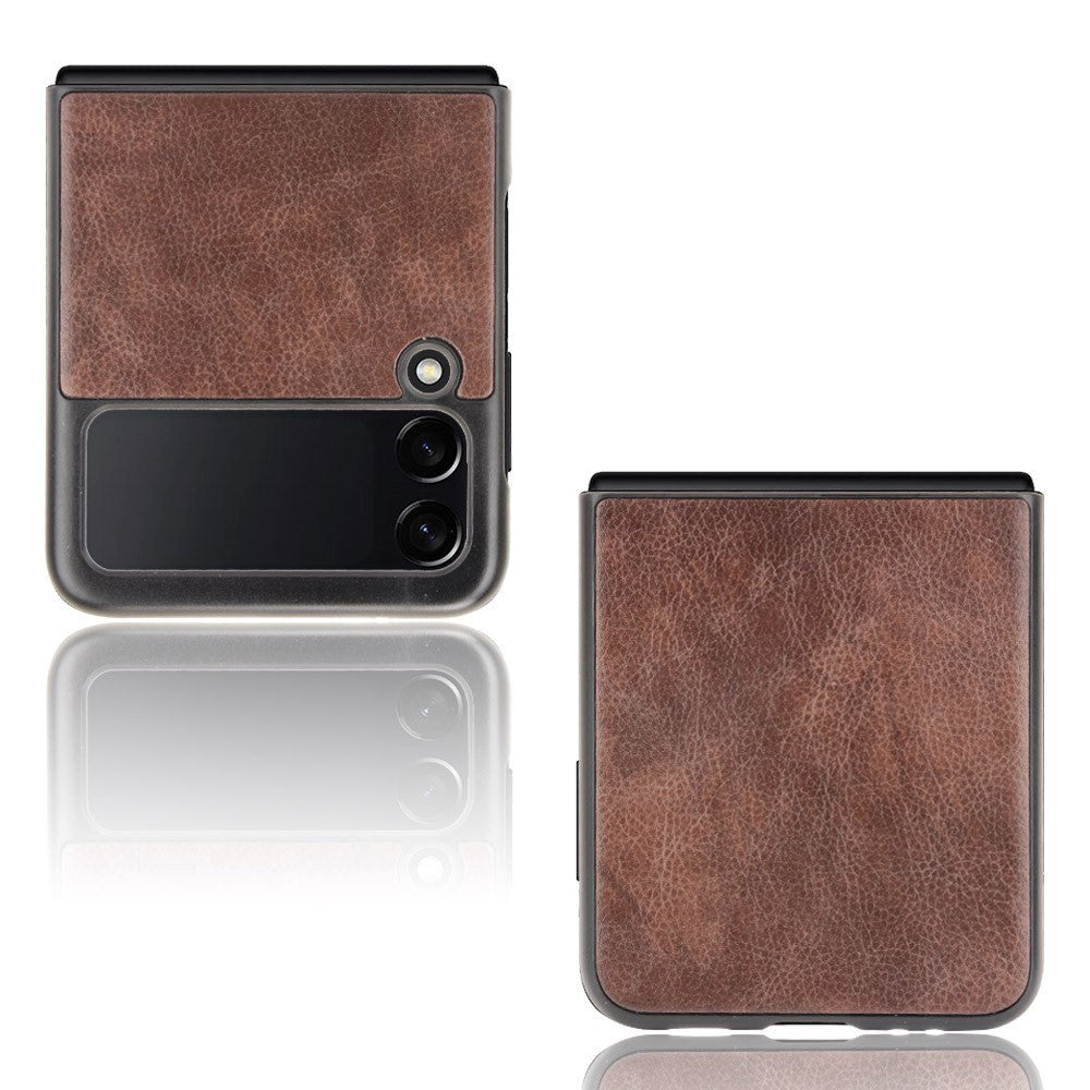 Samsung Galaxy Z Flip3 (5G) Simple Case w. Leather Backing - Brown