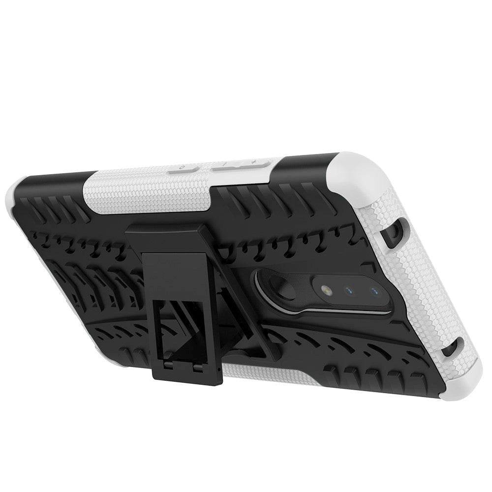 Nokia 2.4 Hybrid Tough Case w. Kickstand - Black / White