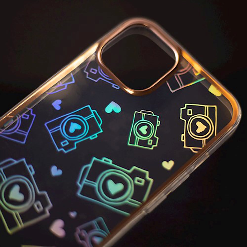 iPhone 14 Hybrid Plastic Case w. Holographic Print - Camera Motif - Transparent