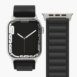 Vonmählen Apple Watch (38/40/SE/41/42mm) Action Loop Nylon Watch Strap - Black