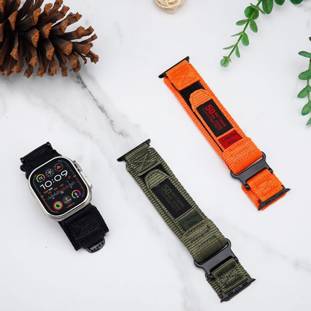 Apple Watch (42/44/SE/45/49mm) Tech-Protect Scout Pro Fabric Strap - Orange