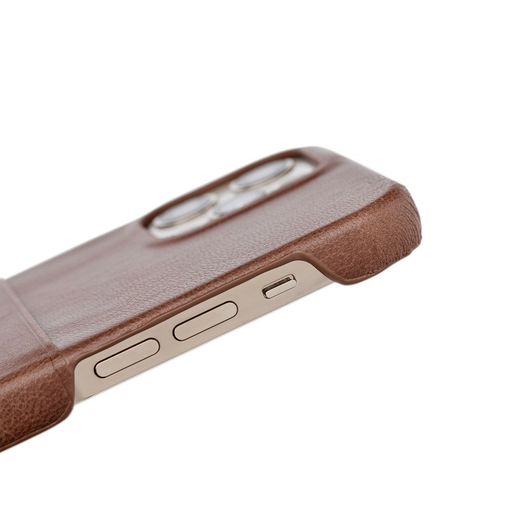 Trunk iPhone 13 Genuine Leather Case with Card Pocket - Brown