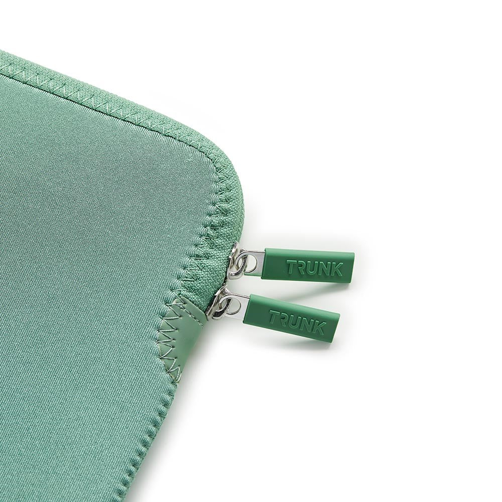 Trunk Neoprene Sleeve for Macbook 13" (32 x 22 x 2 cm) - Jade Green