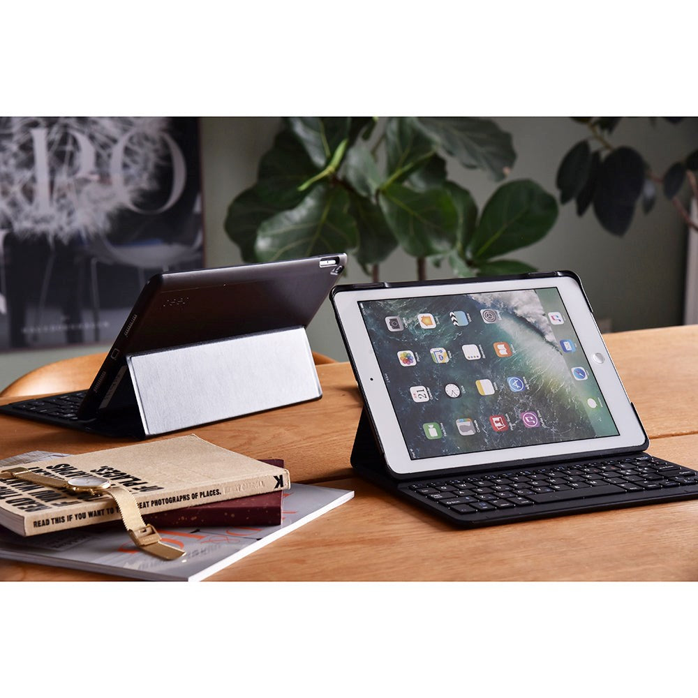 iPad (2018) / iPad (2017) Xceed CoverKey (ICK-03-SC) - Danish Wireless Keyboard Cover - Black