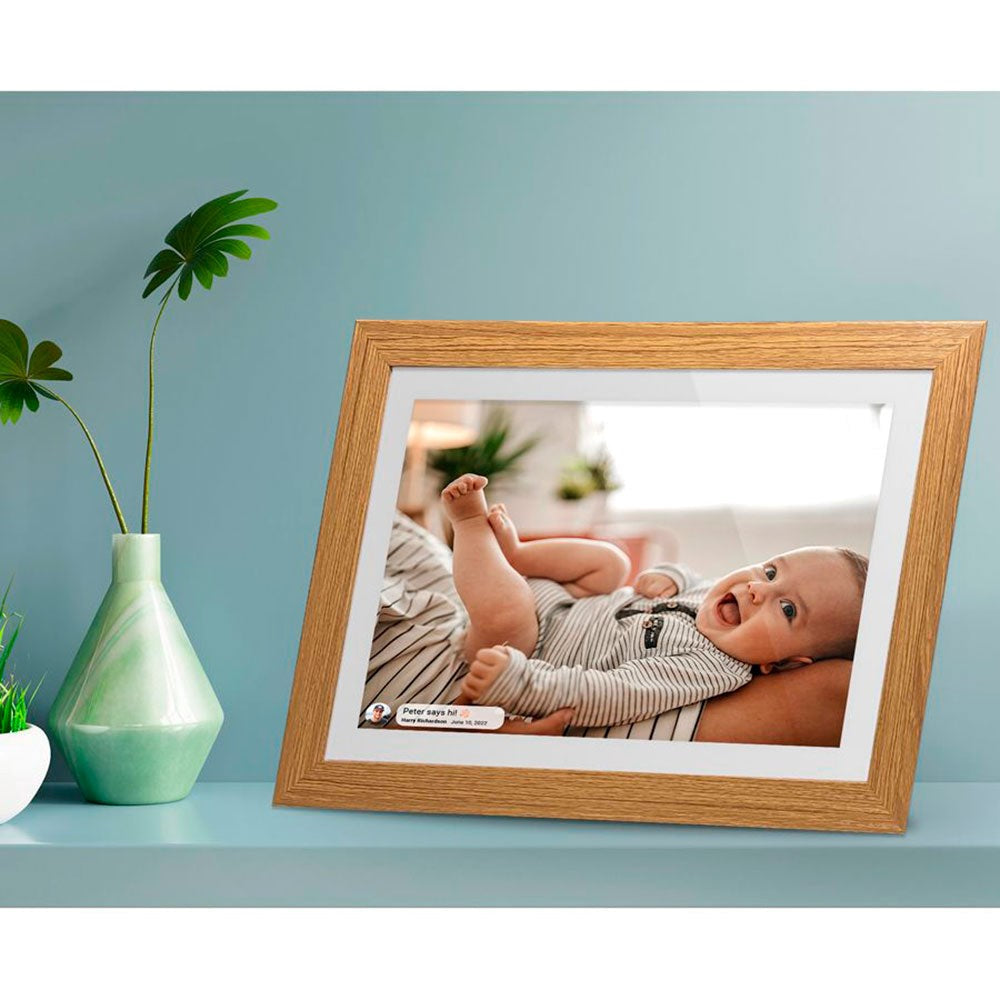 Lippa 10" Smart WiFi Frameo Photo Frame (28.8 x 21 cm) - Wood colored