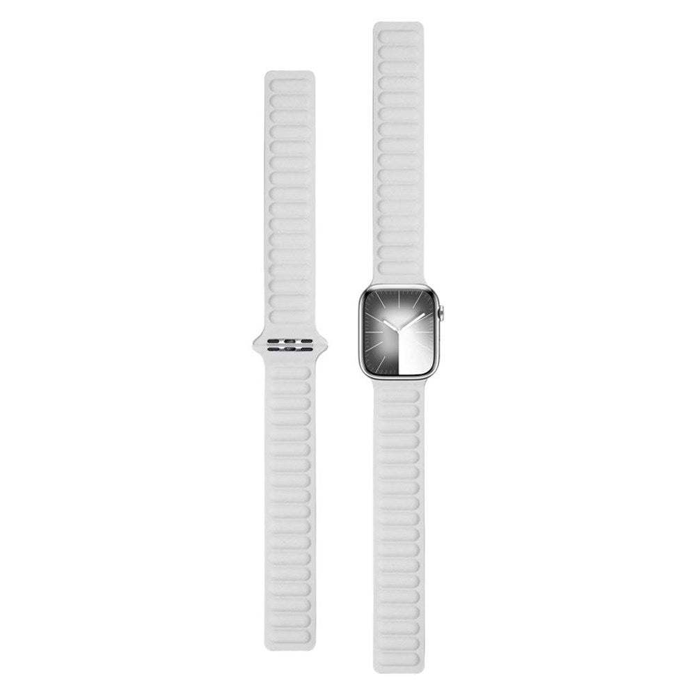 Lippa Apple Watch (38/40/SE/41/42mm) Magnetic Leather Strap - White