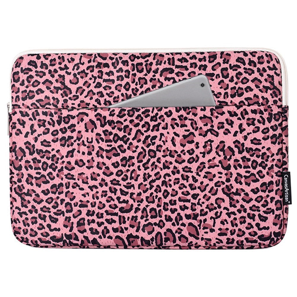 CanvasArtisan Sleeve with Leopard Print for Laptop / Macbook 15" - (39 x 28 x 2 cm) - Pink Leopard