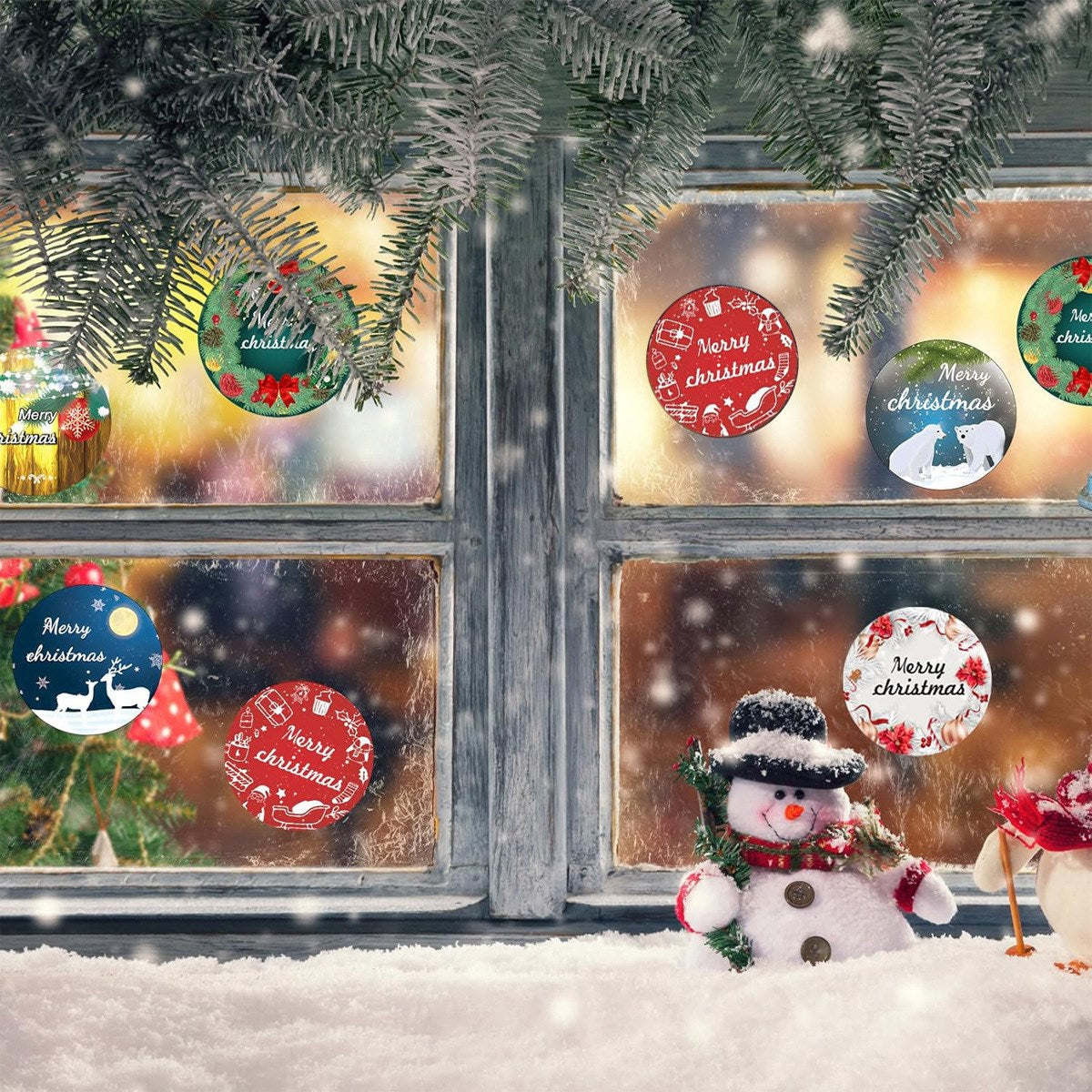 Roll of 500 x Stickers - 8 Designs - Merry Christmas