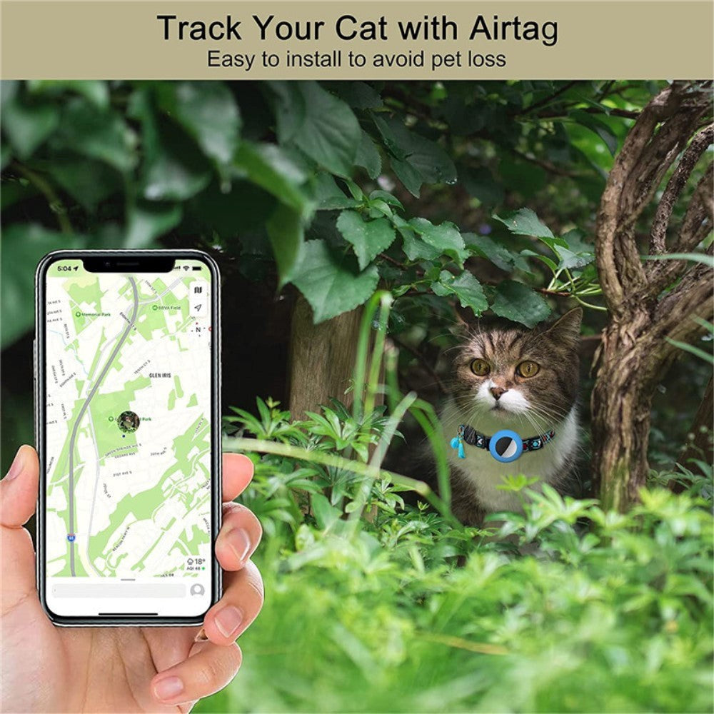 Cat Collar with AirTag Silicone Case & Brush - Light Blue