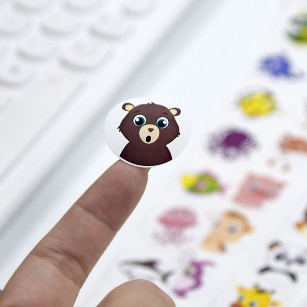 Roll of 500 x Stickers of Cartoon Animals - Farm Animals