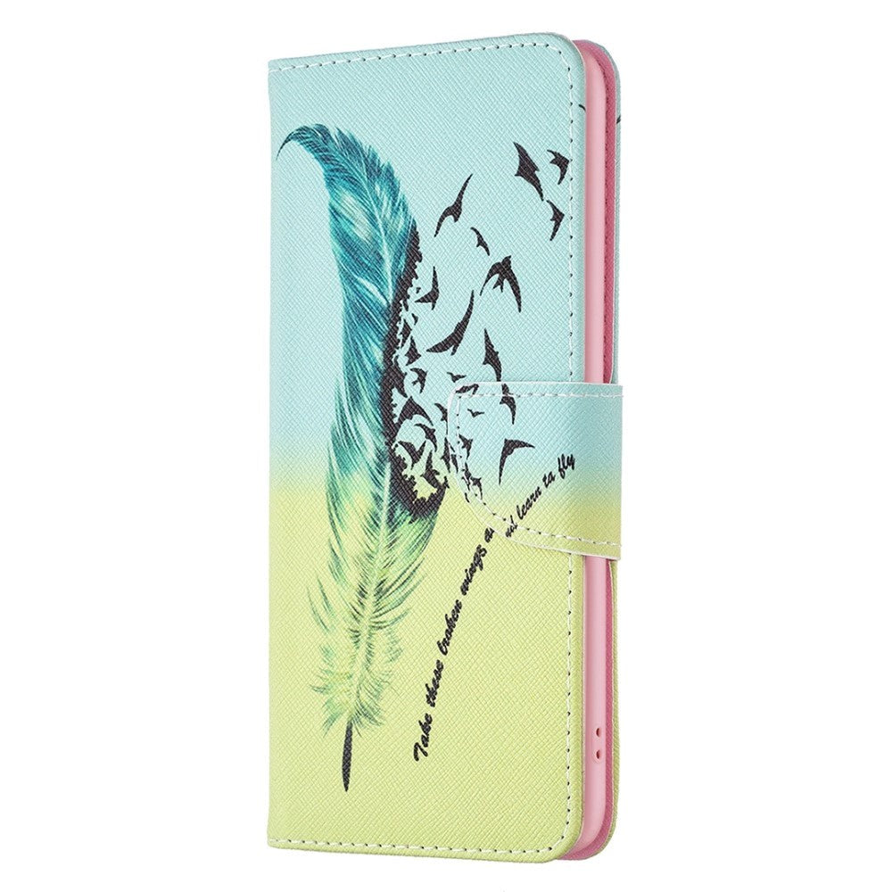 Motorola Moto G32 Leather Wallet Case w. Print - Feather