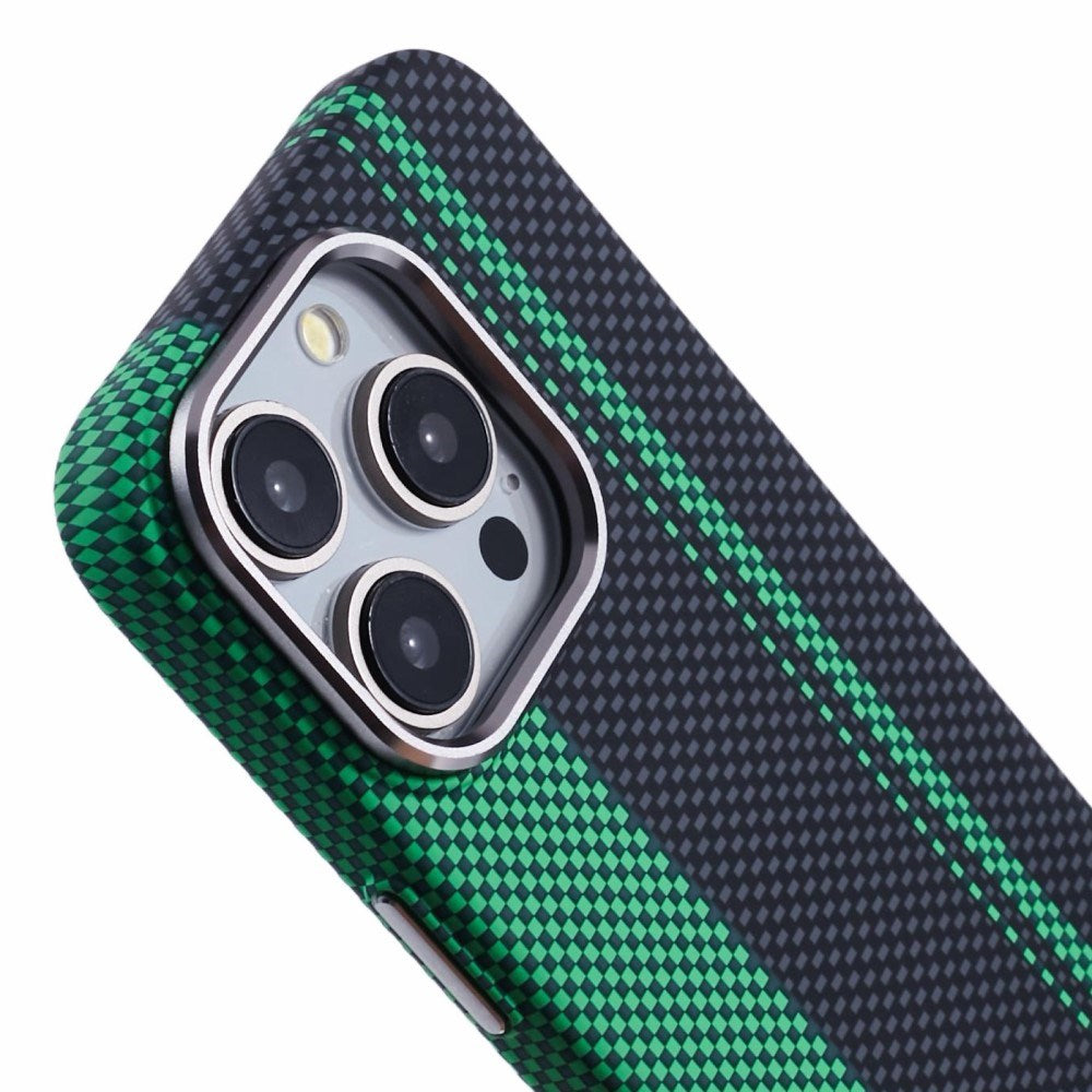 EIDERWOOD Patterned Carbon Case - iPhone 15 Pro - MagSafe Compatible - Green/Black