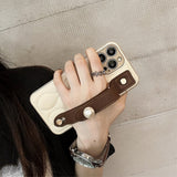 iPhone 13 Pro Faux Leather Case w. Built-in Strap - Beige