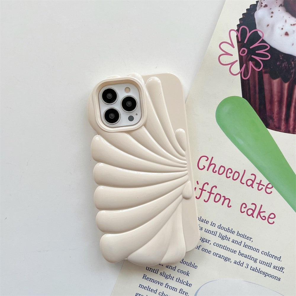 iPhone 13 Pro Flexible Case - Seashell Design - Beige