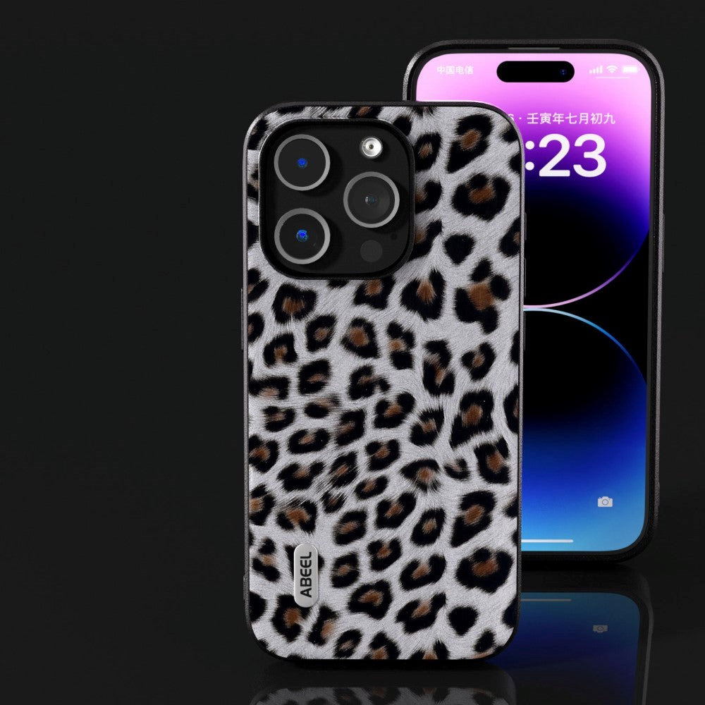 iPhone 15 Pro Max Flexible Plastic Back Case - Leopard Pattern - Silver