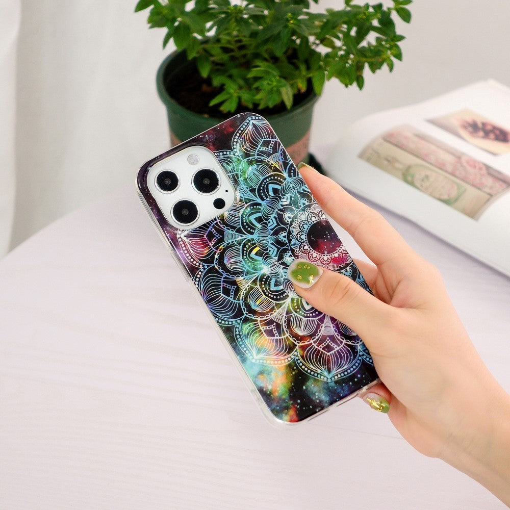 iPhone 15 Pro Luminescent Flexible Case of Plastic w. Print - Mandala