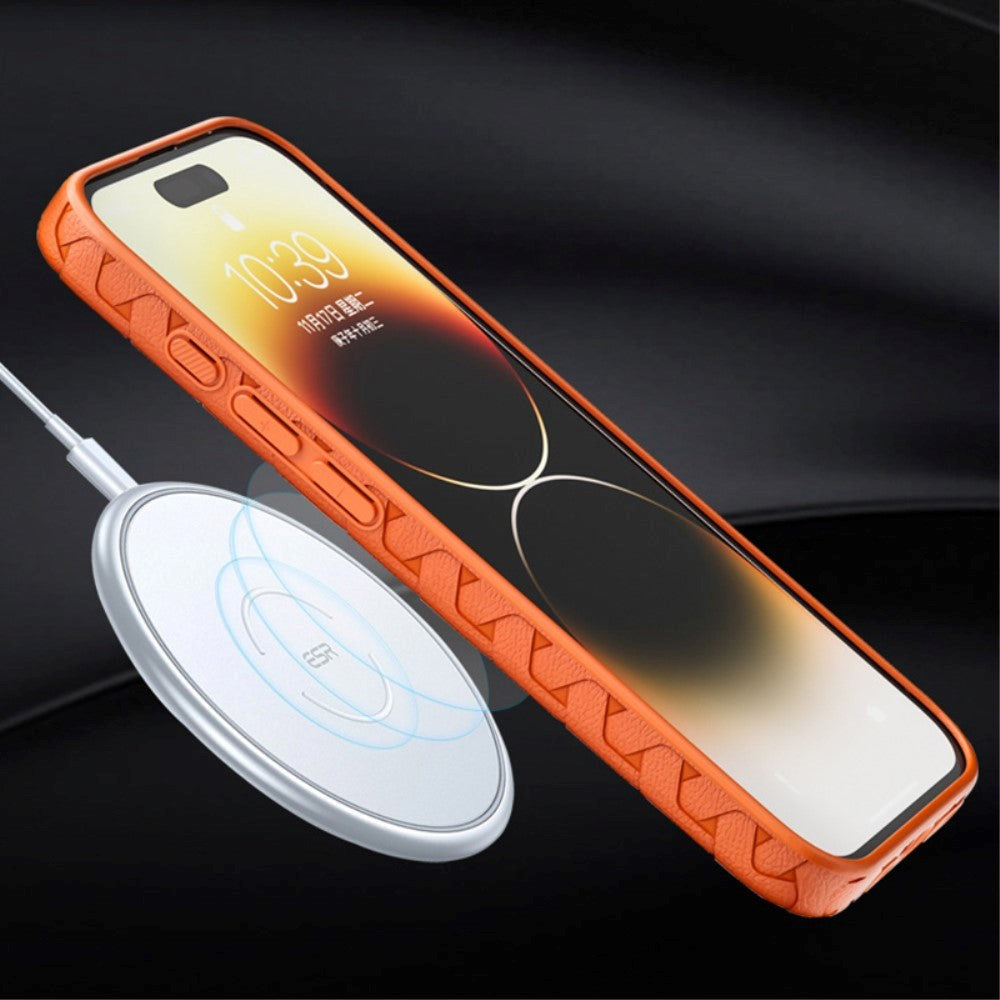 iPhone 15 Flexible Plastic Case - Braided Texture - Orange