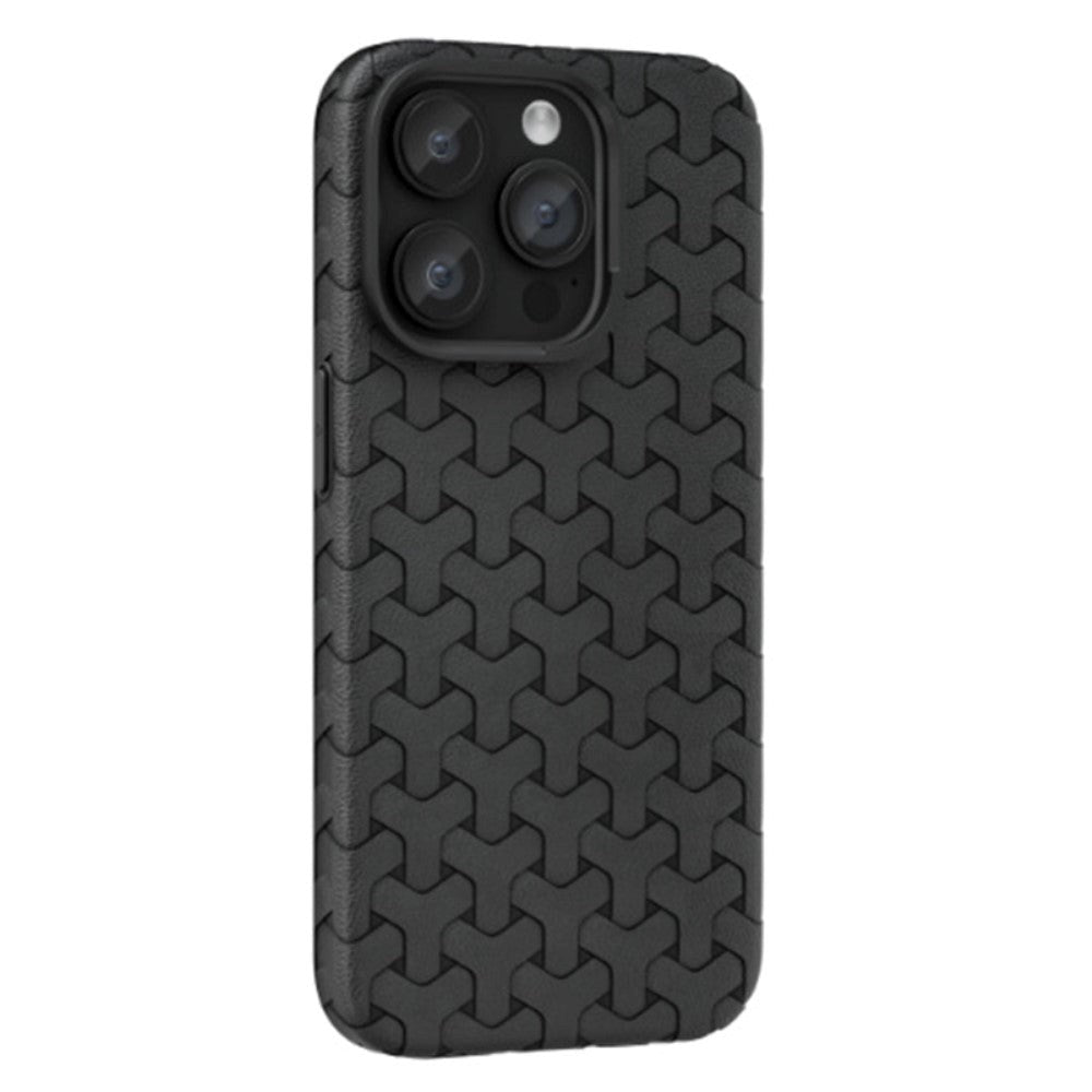 iPhone 15 Flexible Plastic Case - Braided Texture - Black