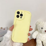 iPhone 15 Pro Max Flexible Plastic Case w. Wavy Edges - Yellow