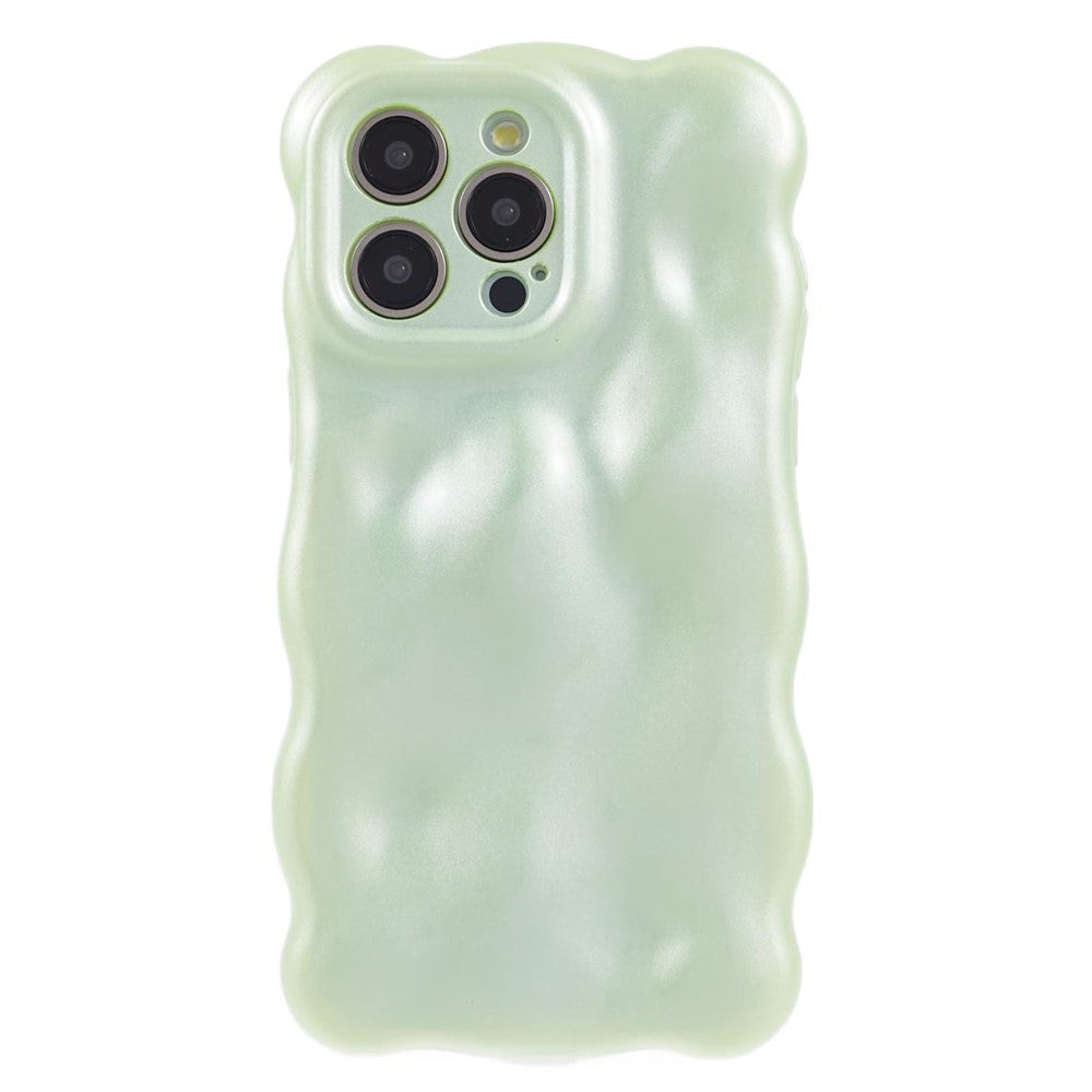 iPhone 15 Pro Flexible Plastic Case w. Wave Design - Light Green