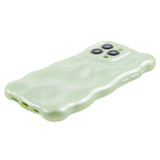 iPhone 15 Pro Flexible Plastic Case w. Wave Design - Light Green