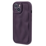 iPhone 15 Flexible Plastic Case w. Wave Design - Mat Purple