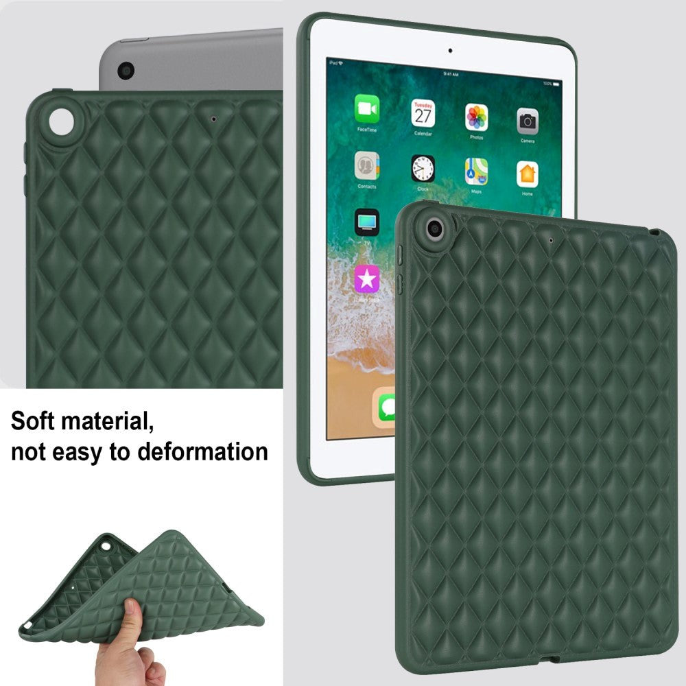 iPad 9.7 (2018-2017) / iPad Air / iPad Air 2 Flexible Plastic Case - Rhombe Design - Green