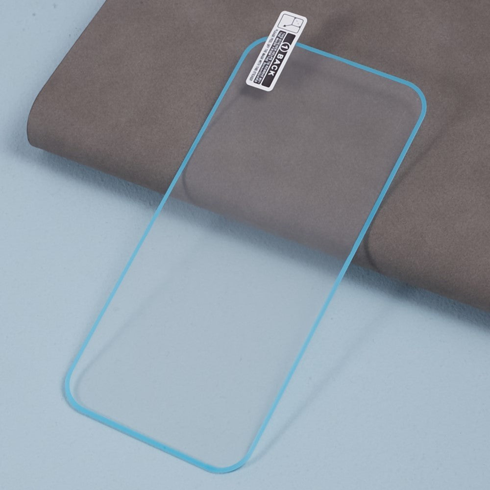 iPhone 15 Glass Screen Protector - Luminous Turquoise Edge