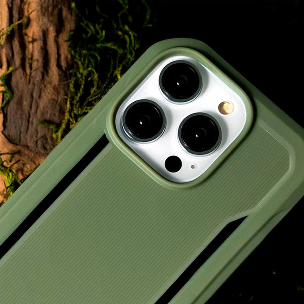 iPhone 14 Raptic Fort Series Craftsman Case - MagSafe Compatible - Green