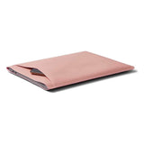 Philbert UltraSlim Vegan Leather Sleeve w. Strap for MacBook / Laptop 15" (35,5 x 25 x 2 cm) - Pink