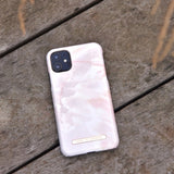 IDEAL OF SWEDEN iPhone 11 Fashion Case Rose Pearl Marble