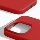 iDeal Of Sweden iPhone 14 Pro Silicone Case - Red