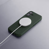 iPhone 16 WOOLNUT Full Grain Leather Case - MagSafe Compatible - Green