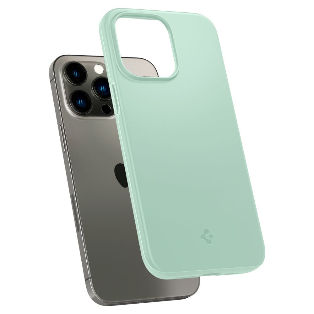 iPhone 14 Spigen Thin Fit Case - Mint Green