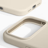 iPhone 17 Pro Max iDeal Of Sweden Silicone Case - MagSafe Compatible - Cloud Dancer