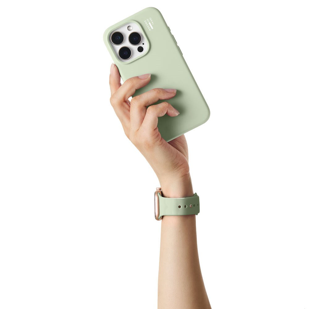 Apple Watch (42/44/SE/45/46/49mm) iDeal of Sweden Silicone Watch Strap - Size M/L - Sage Green