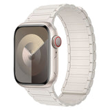 Apple Watch (38/40/41/42 mm) Lippa Magnetic Silicone Strap - White