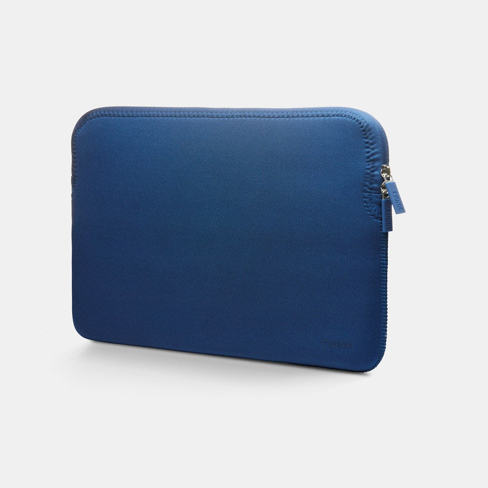 TRUNK 15" MacBook Air Ribbed Velvet Sleeve - Blue