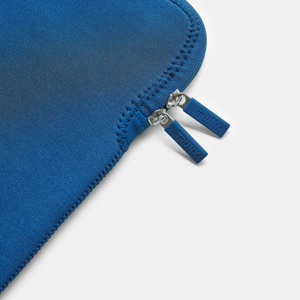 TRUNK 15" MacBook Air Ribbed Velvet Sleeve - Blue