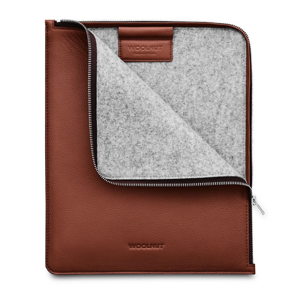 Woolnut iPad / Tablet (26.5 x 32.5 cm) Genuine Leather Folio Sleeve - Brown