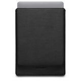 MacBook Pro 14" M5 / M4 / M3 / M2 / M1 (2025 / 2021) Genuine Leather Folio Sleeve - 24.5 x 33 cm - Black