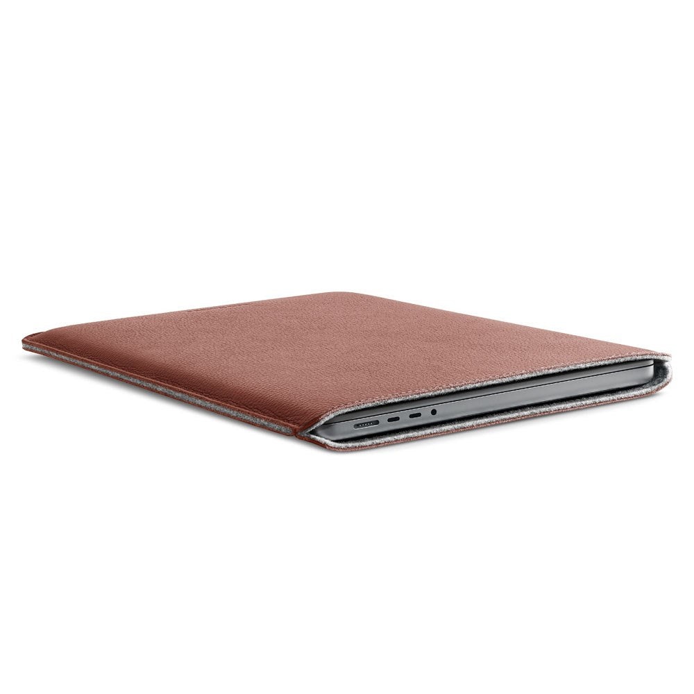 MacBook Pro 16" M4 / M3 / M2 / M1 (2024 - 2021) Genuine Leather Folio Sleeve - 27.5 x 37.5 cm - Brown